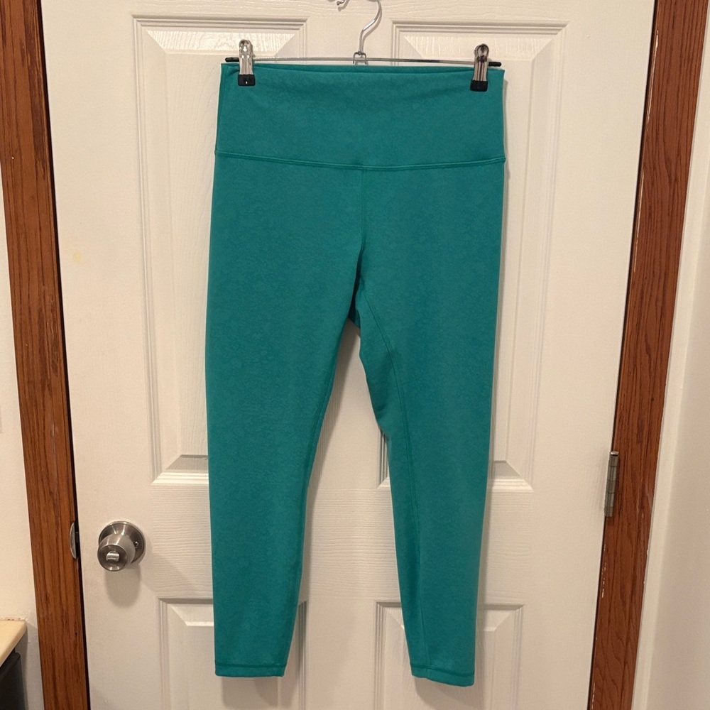 Lululemon Teal/GreenCropped Leggings